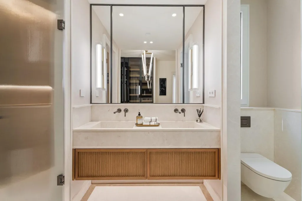 Salles de bain - Refurbished Apartment with Balconies in Madrid