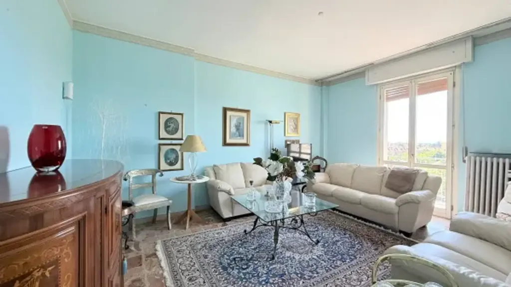 Séjour - Panoramic Apartment with Balcony in Voghera Centre