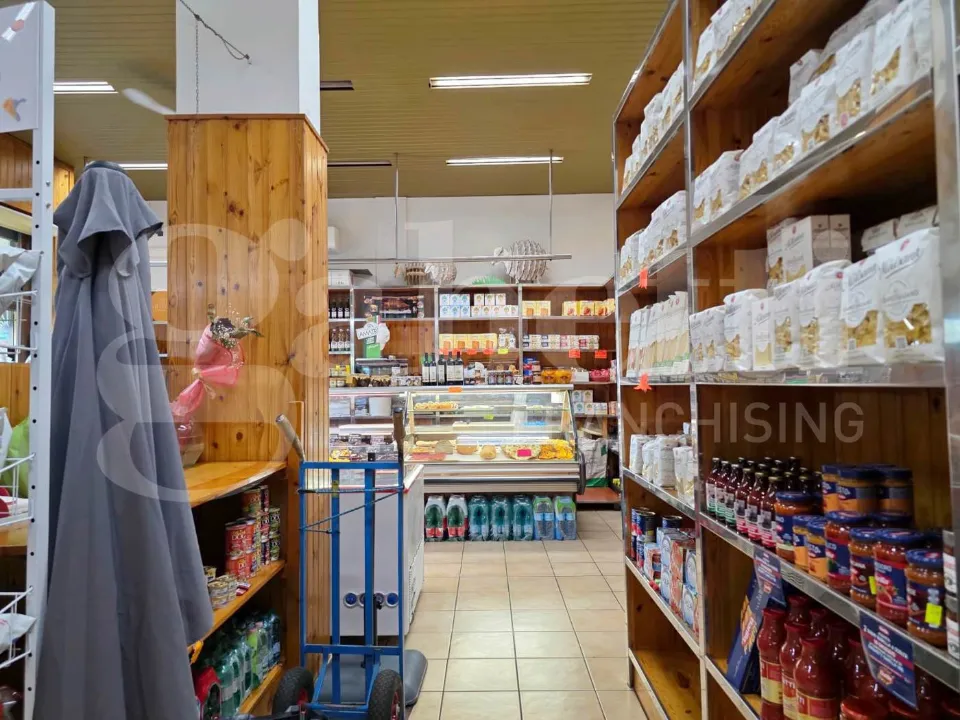 Pesuköök - Established Grocery/Gastronomy Business in Rome