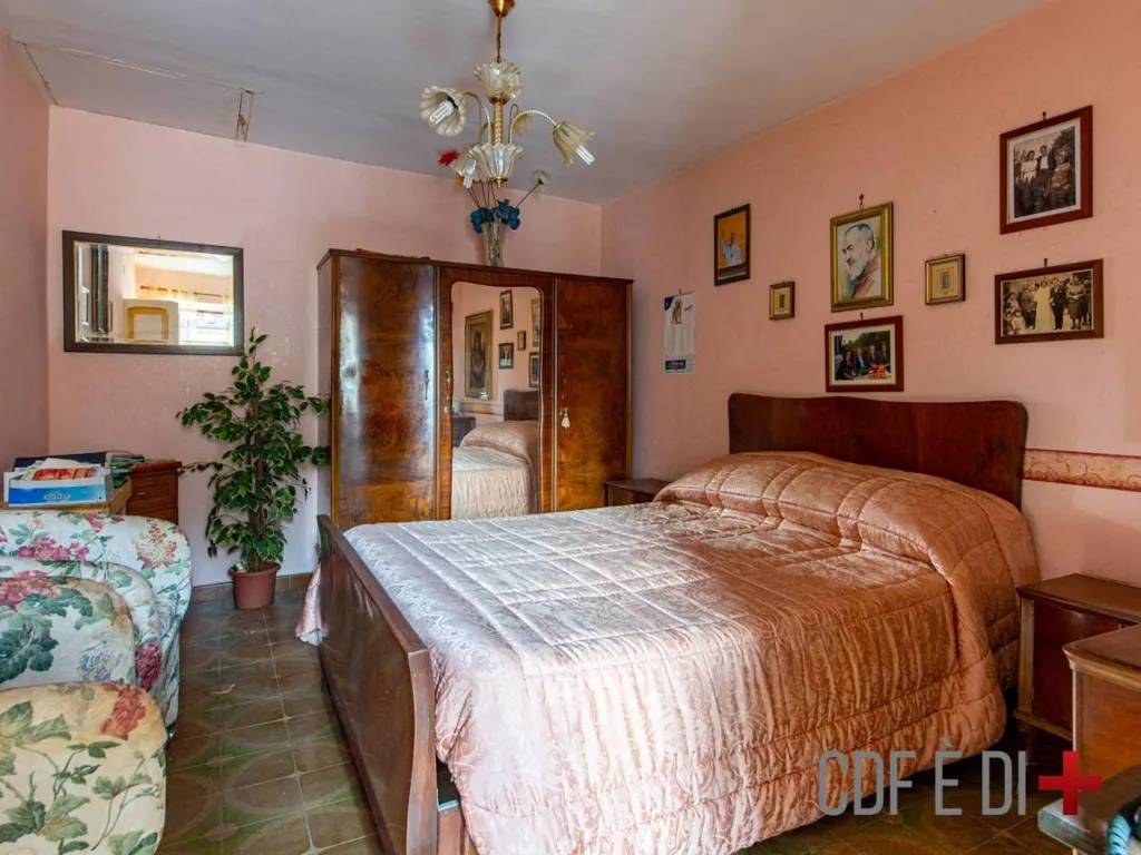 Chambres - Characterful Apartment with Balcony in Monte Santa Maria