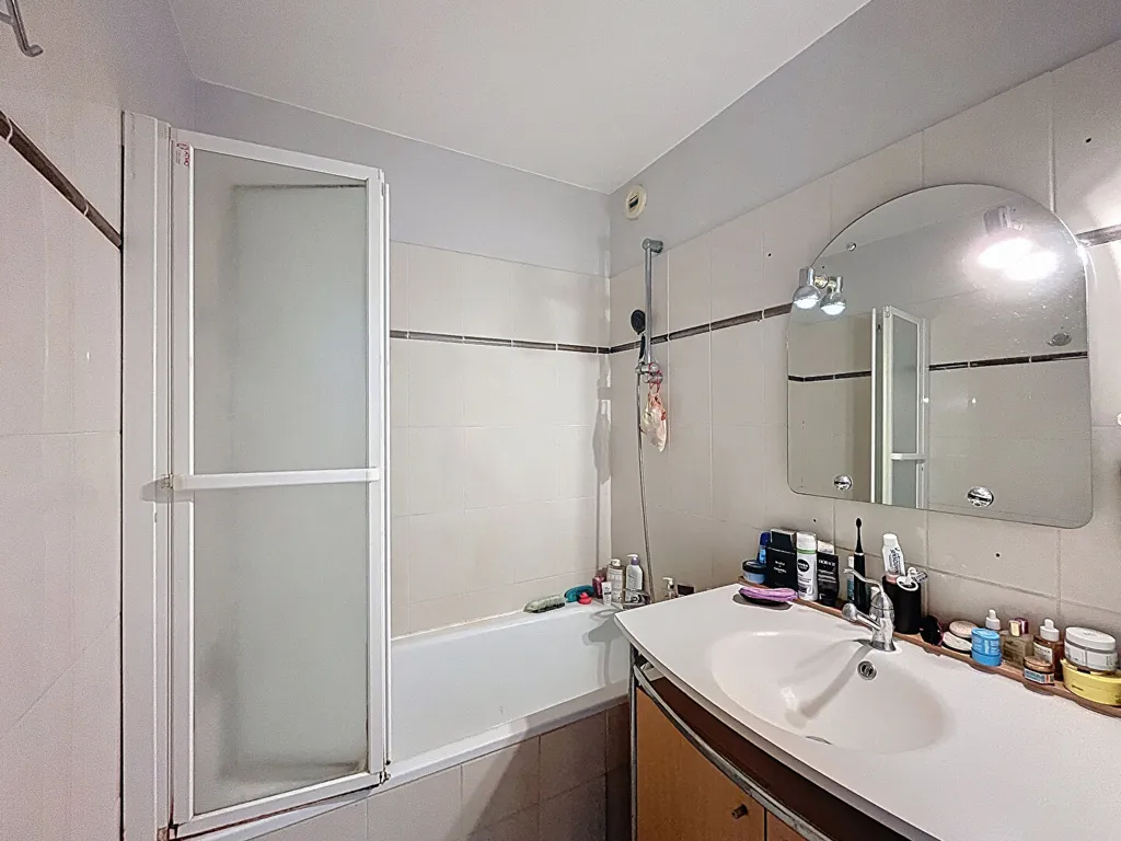 Salles de bain - Appartement Duplex avec Balcon à Lille