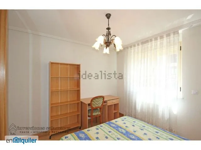 Chambres - Student-Friendly Flat with Balcony in Barrio Blanco
