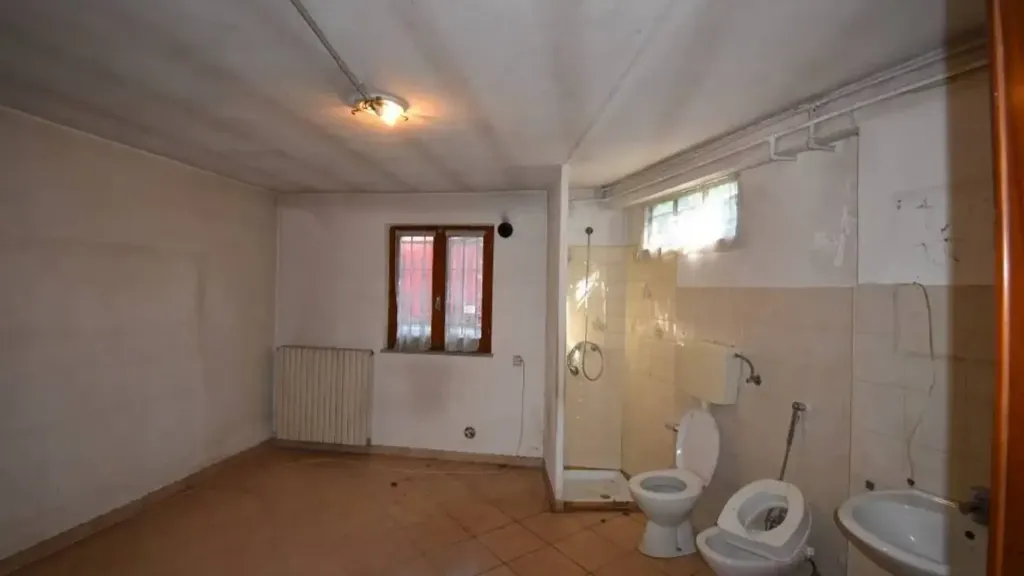 Vannitoad - Rustic Property with Farmhouse Charm in Vinchio