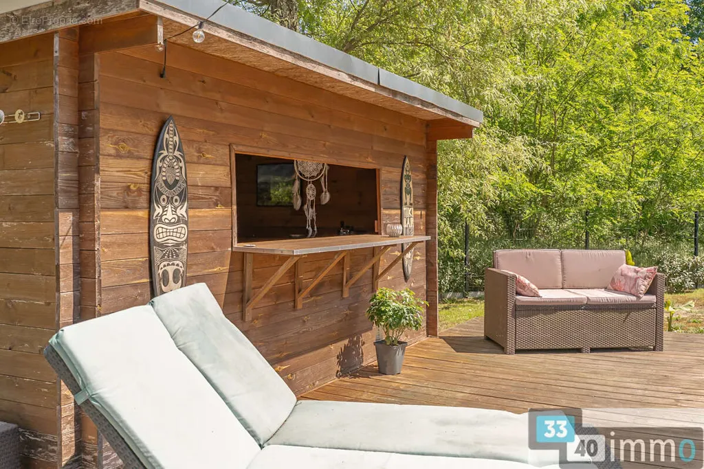 Terrass - Contemporary House with Pool in Salles