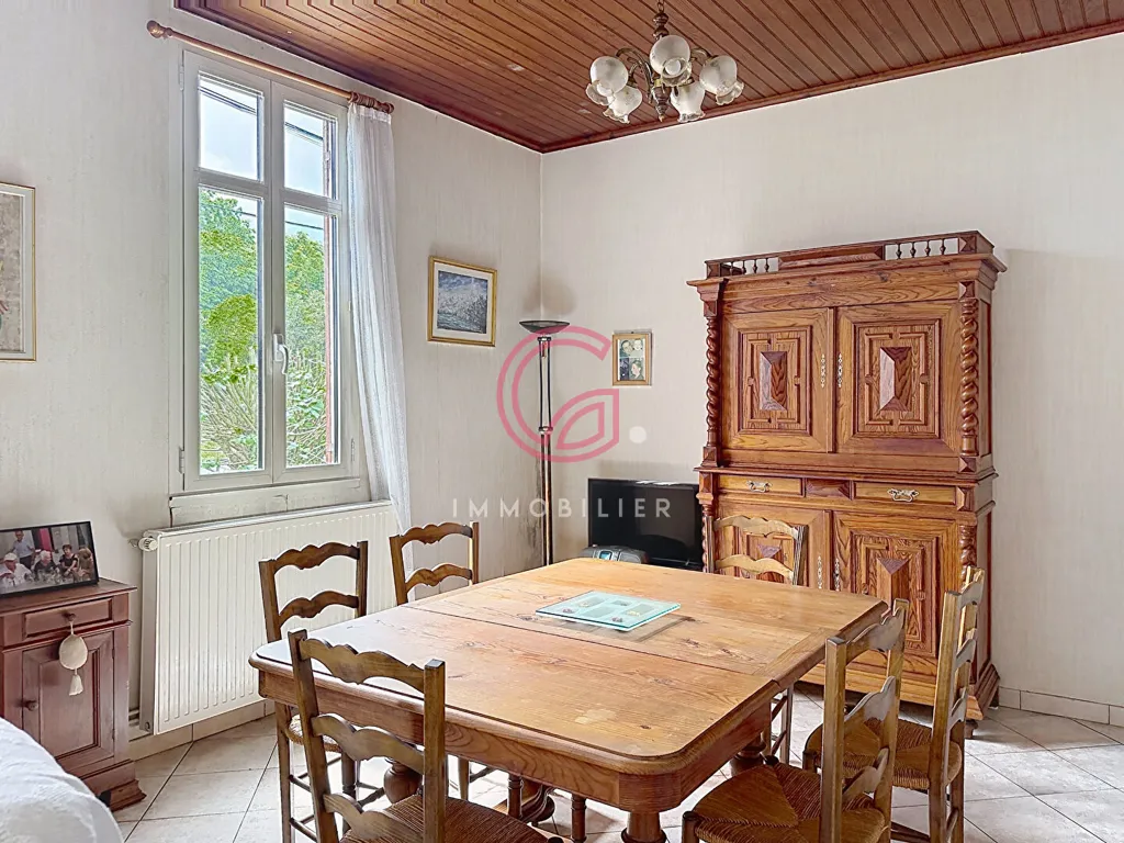 Dining Room - City Centre Property with Dual Living Spaces