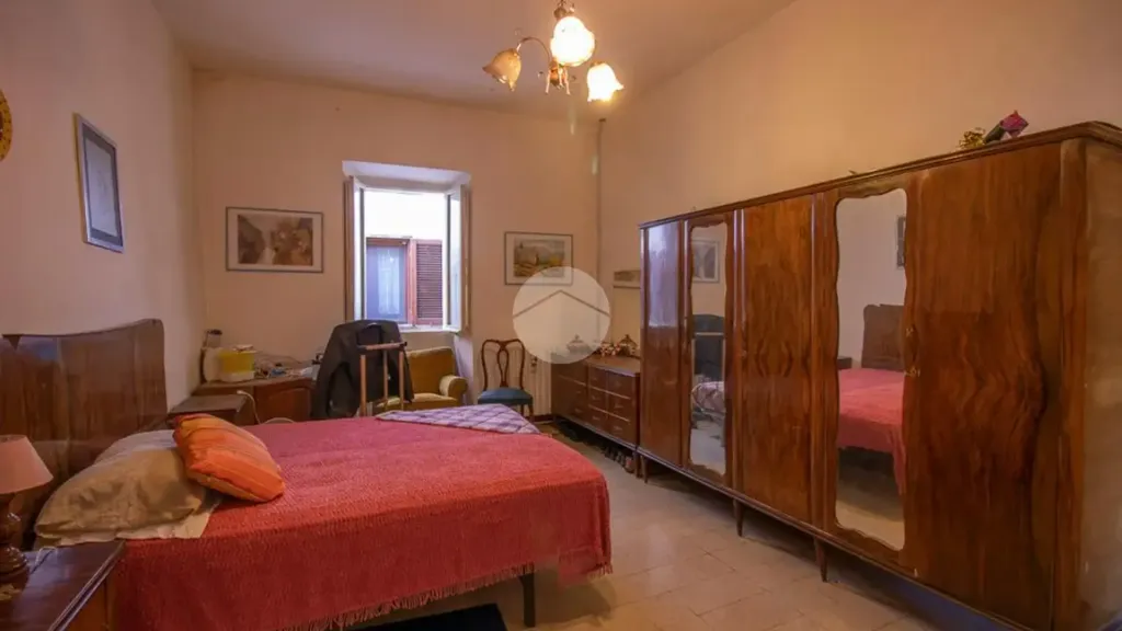 Magamistoad - Quadruplex with Balcony in Montebuono Historic Centre