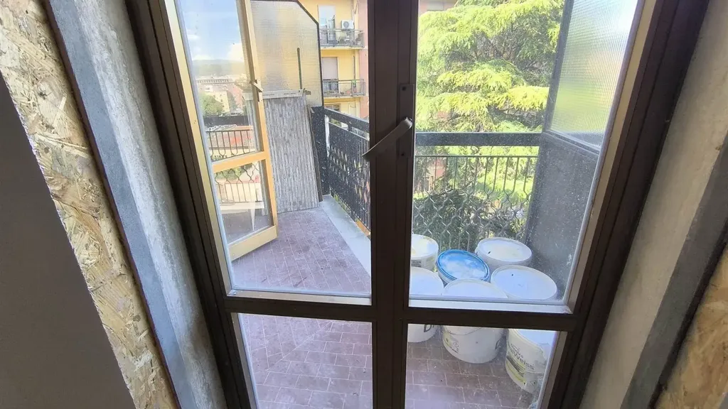 Rõdu - Rearranged Apartment with Panoramic Balcony in Florence