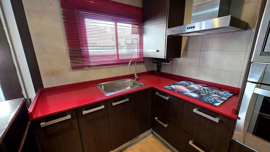 2-Bedroom Apartment with West View in Egara