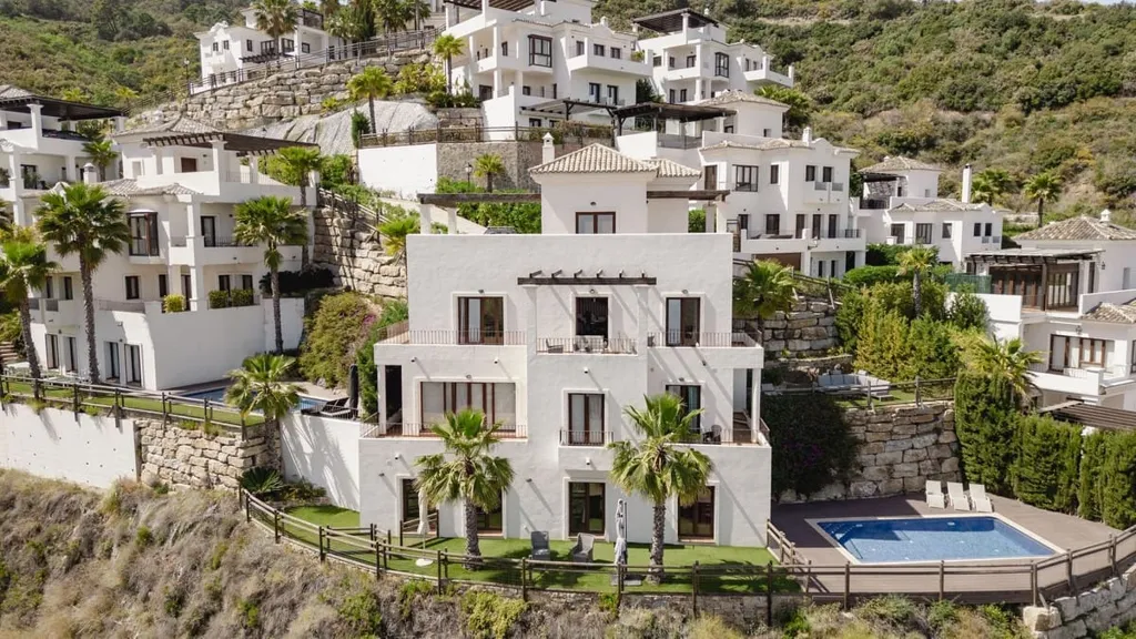 Välivaade - Andalucian Villa with Pool in Benahavís