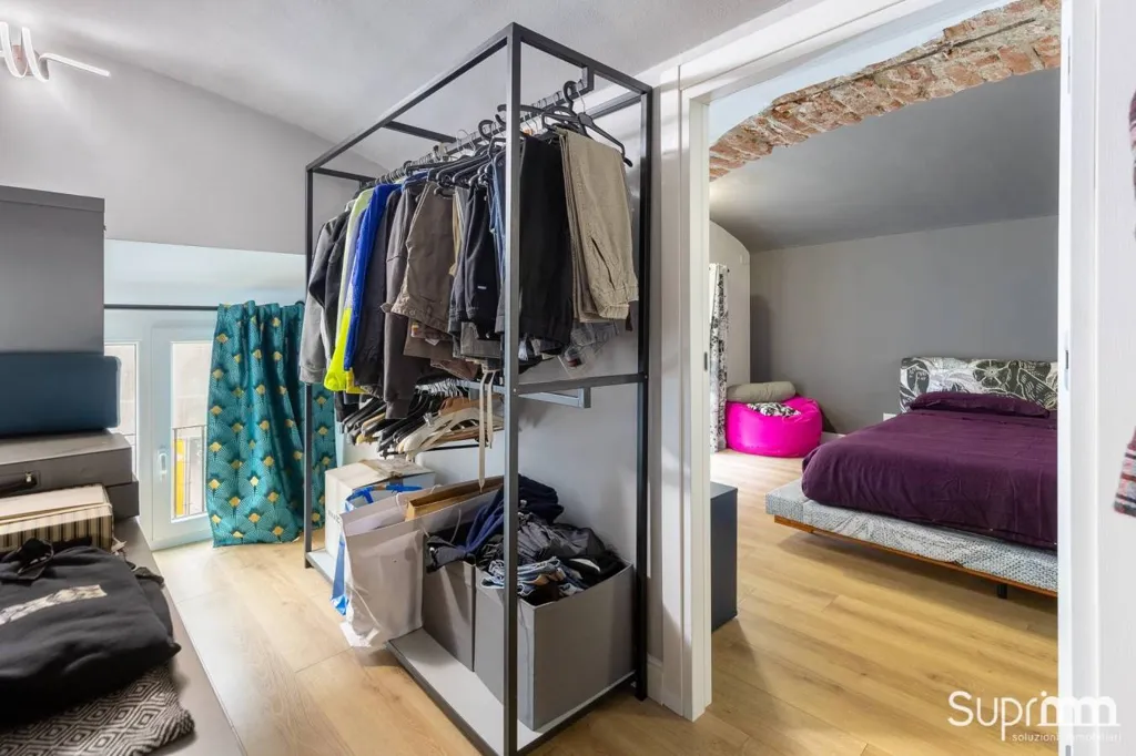 Chambres - Restored Apartment with Private Courtyard in Turin