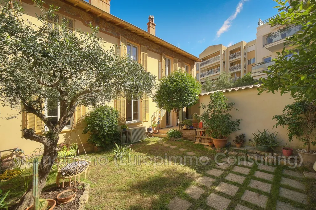 Garden - Luxury Flat with Private Garden in Cannes