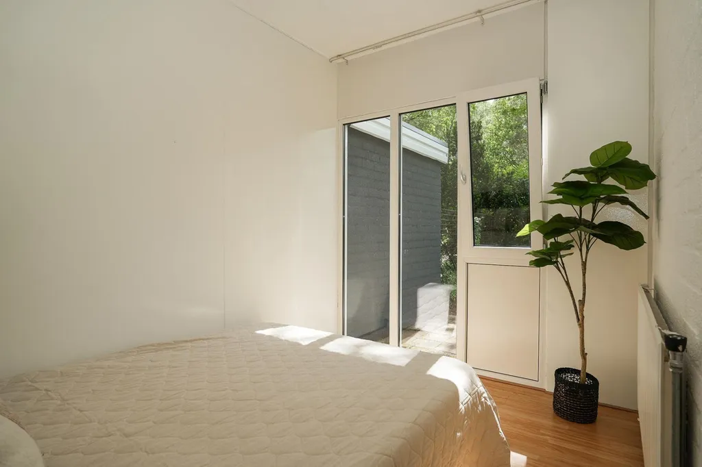 Magamistoad - Linked Bungalow with Park View in Erm
