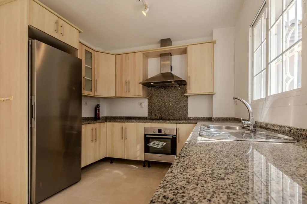 Cuisine - Detached House with Golf View in Sotogrande