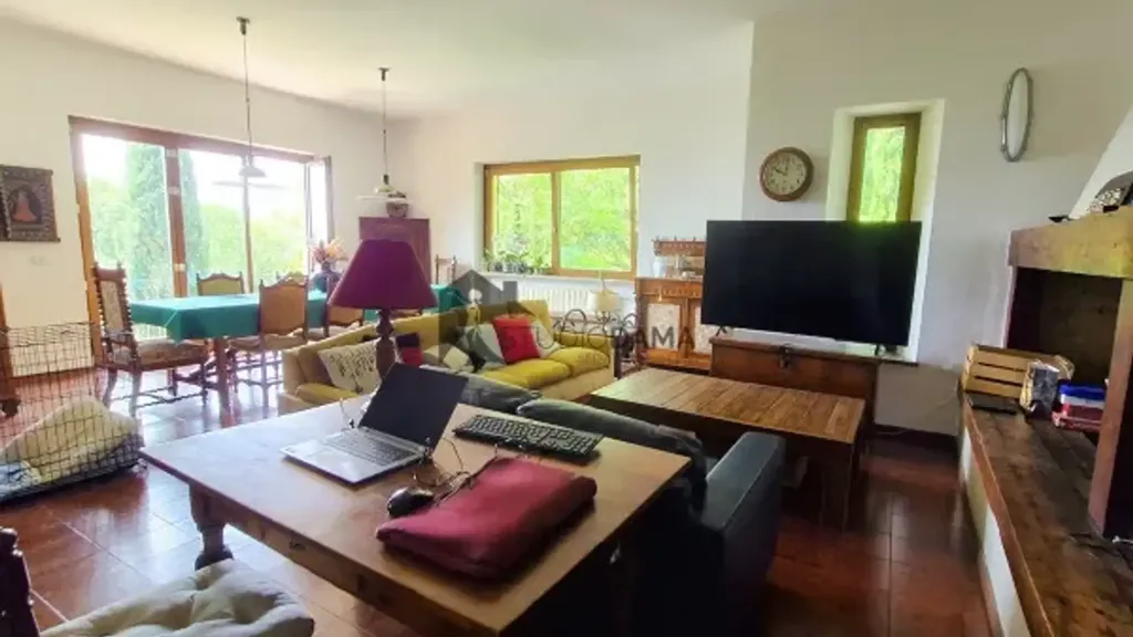 Soggiorno - Villa with Extensive Land in Collebeato