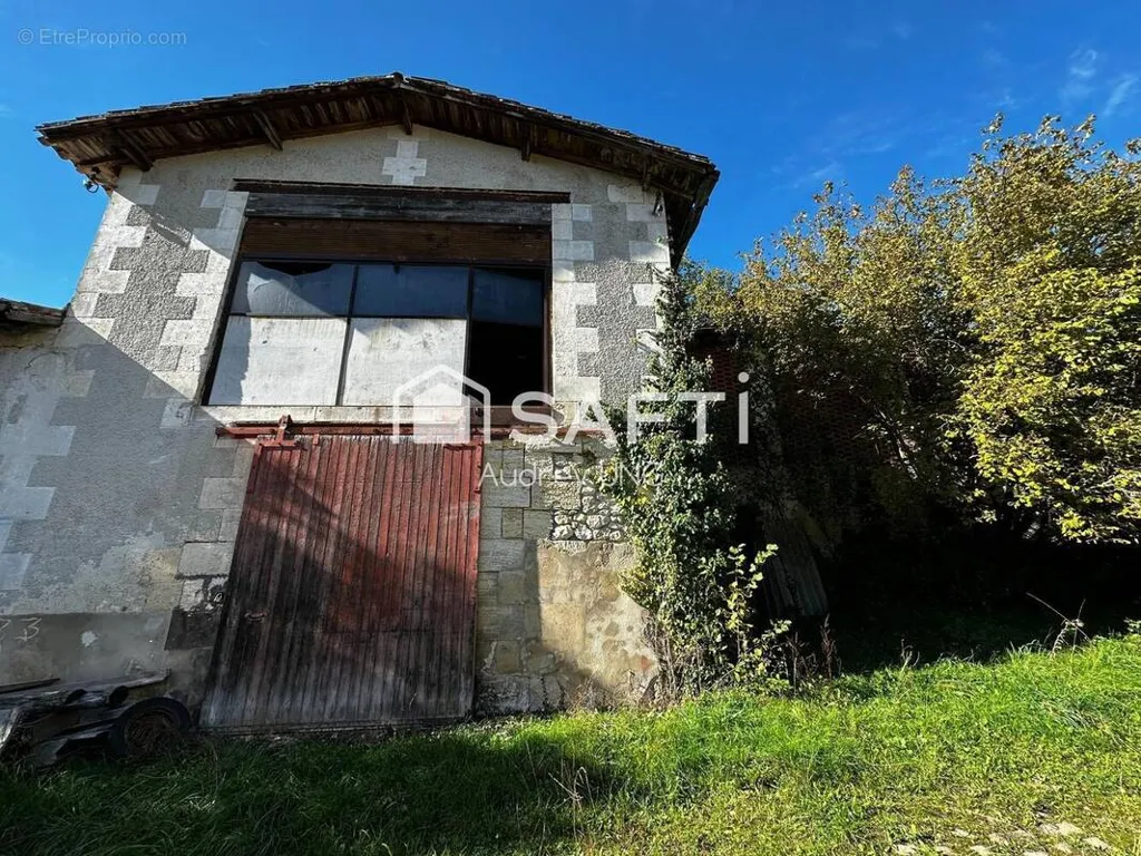 Extérieur - Maison à Rénover avec Jardin à Bonnetan