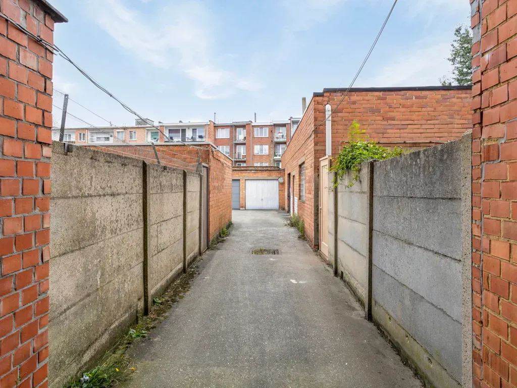 Välivaade - Warehouse with Private Access in Antwerp