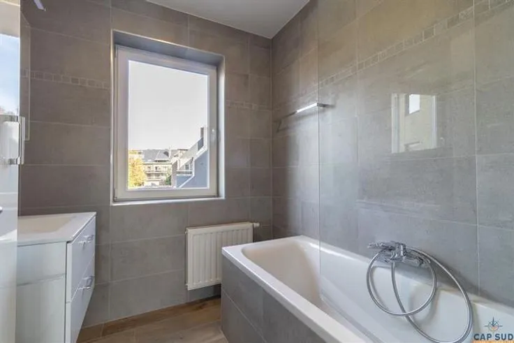 Vannitoad - Flat with Terrace in Energy-Efficient Building