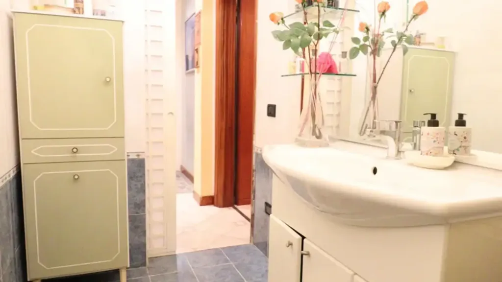Salles de bain - Apartment with Terraces in Montevarchi