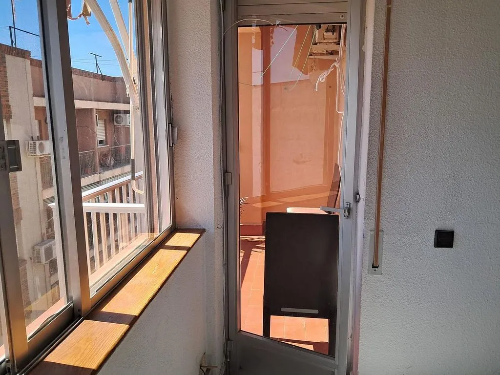 Balcon - 3-Bedroom Flat with Terrace in Puente Tocinos