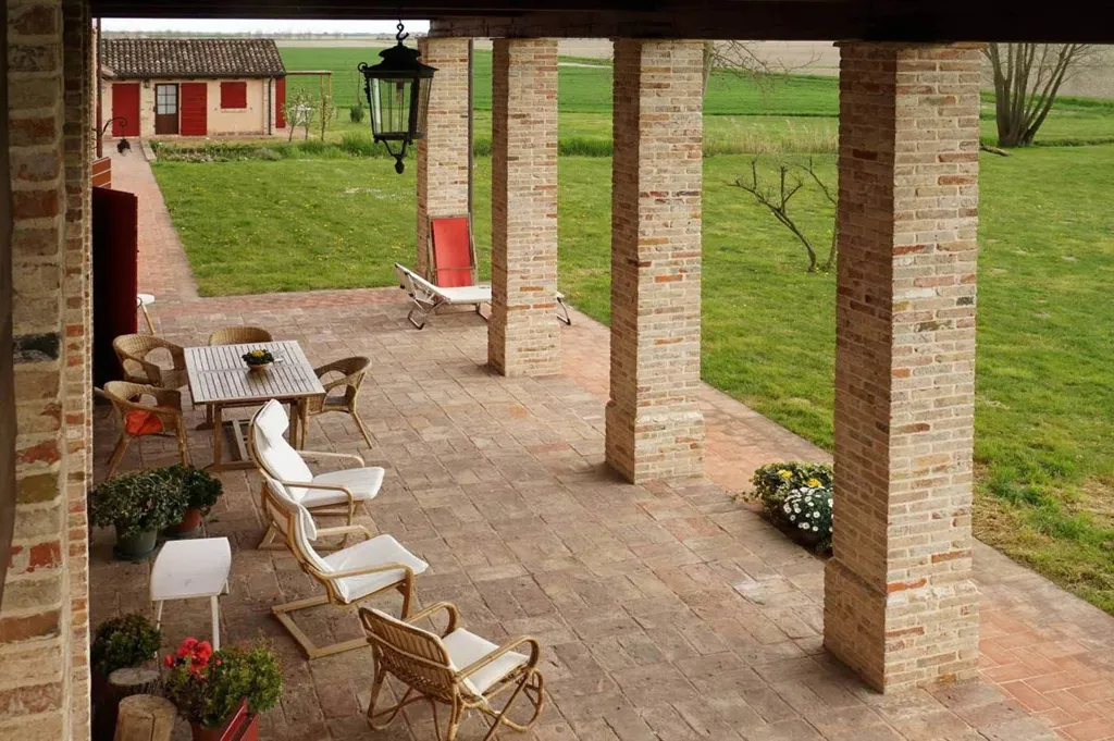 Terrace - Agriturismo with Water Access in Caorle, Veneto