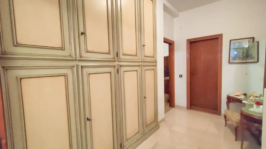 Pièces - Spacious Apartment with Balconies near Pisa