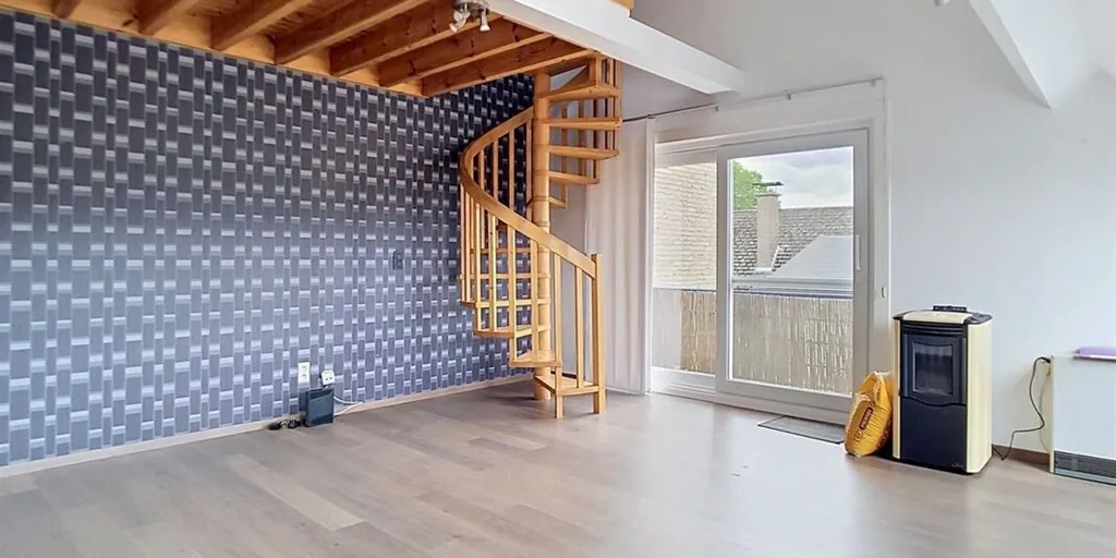 Séjour - Duplex avec Terrasse près du Centre de Ramsel