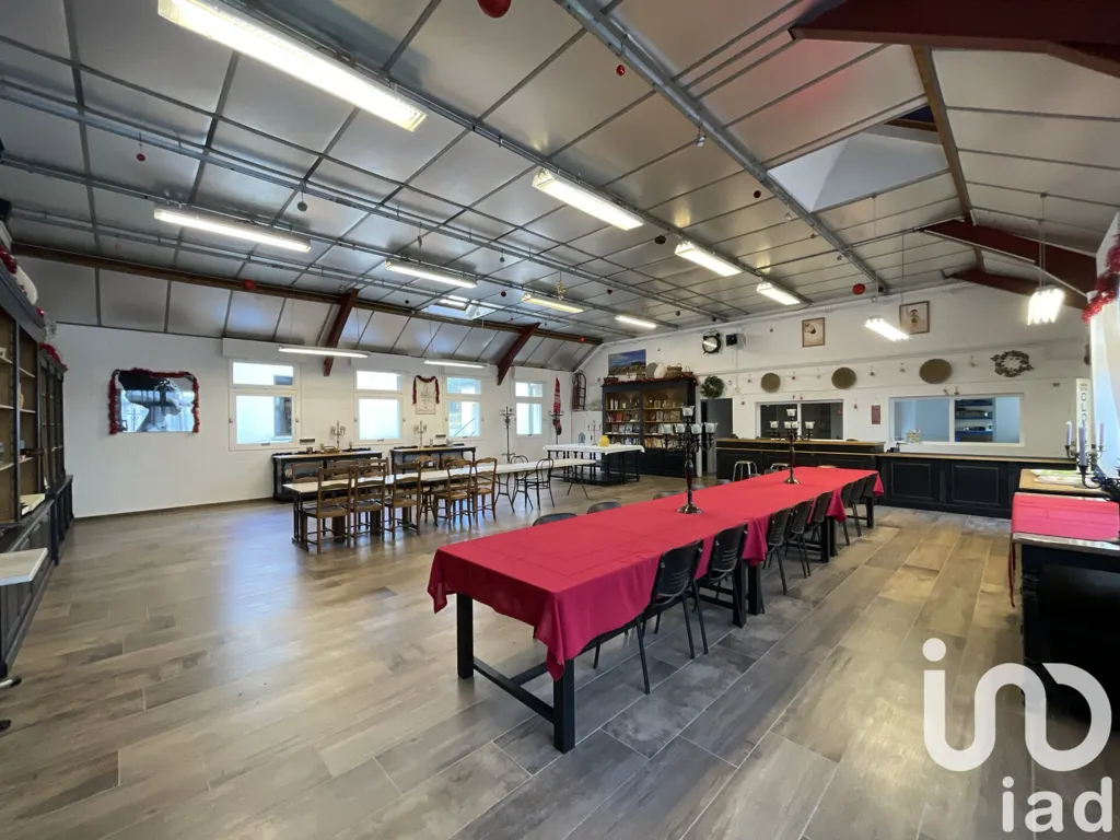 Söögituba - House with Commercial Space in Berchères-sur-Vesgre