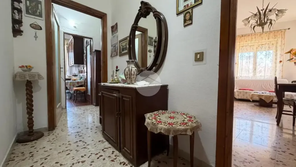 Hallway - 2-Bedroom Apartment with Balcony in Palermo
