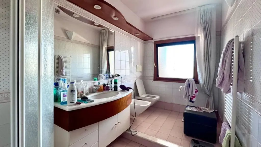Salles de bain - Duplex with Penthouses and Pool in Rende