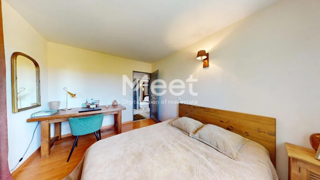 Magamistoad - 6-Piece House with Pool in Hauterive