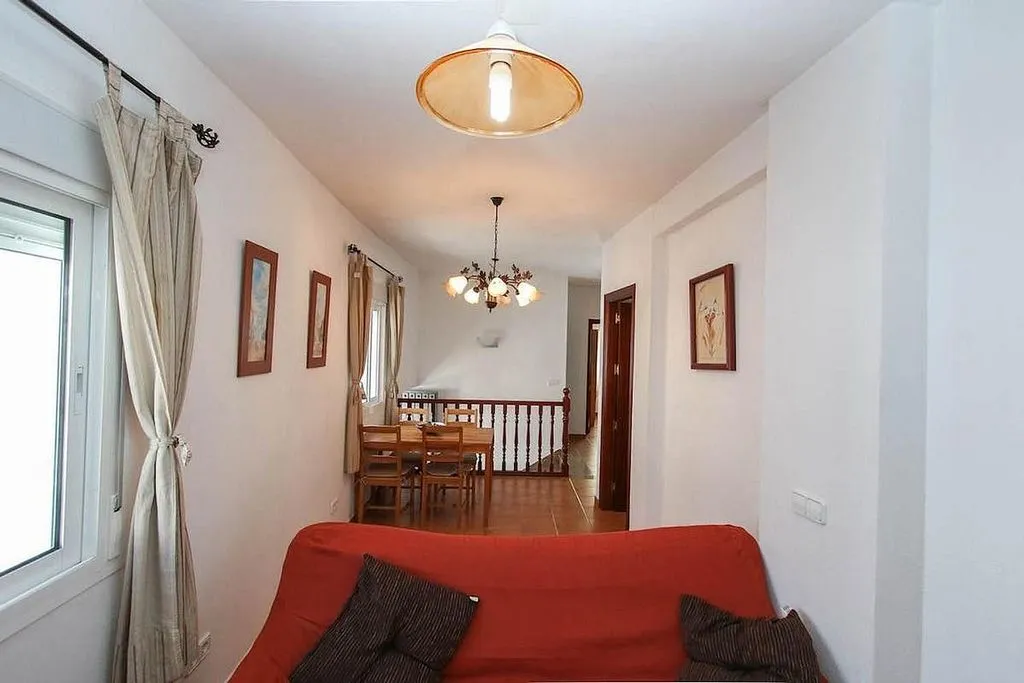 Elutuba - Adjoined House with Terrace in Guaro