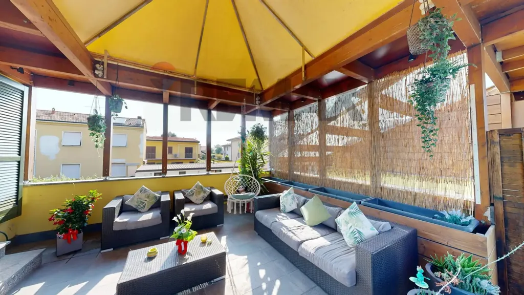 Terrasse - Charm Duplex with Veranda in Lentate Sul Seveso