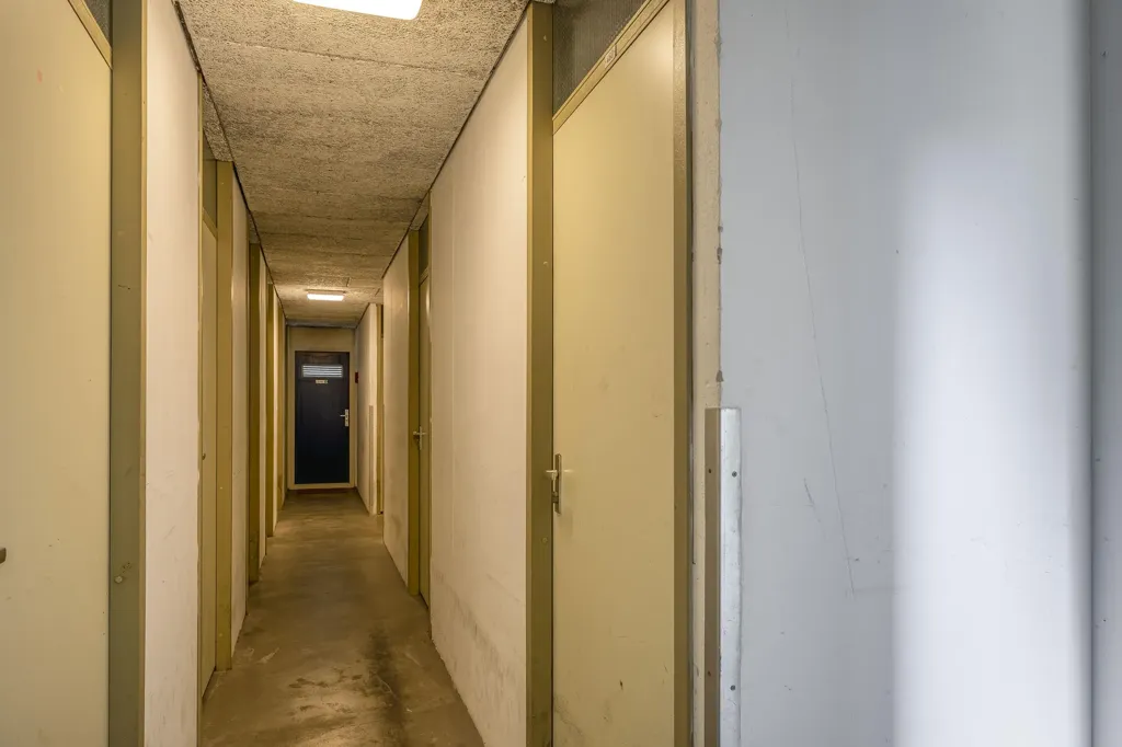 Entrée - Galerie Flat with Balcony in Zoetermeer