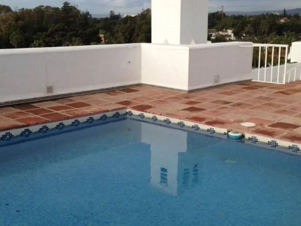 Piscine - Luxury Penthouse with Sea View in Marbella
