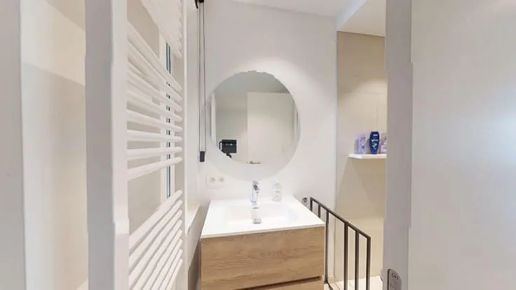 Vannitoad - Renovated 1-Bed Flat with Sea View in Heist