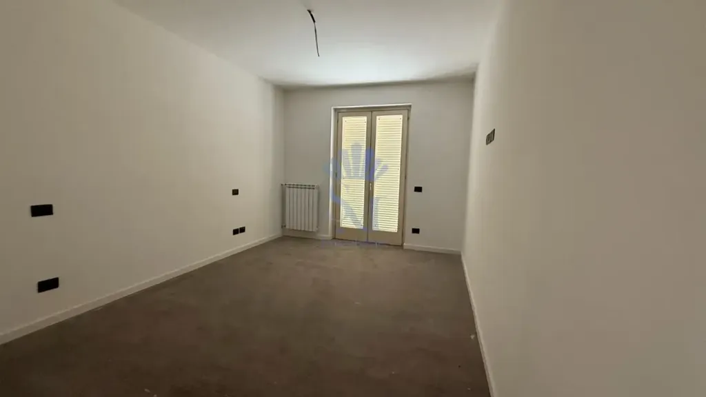 Toad - New Apartment with Large Terrace in San Prisco