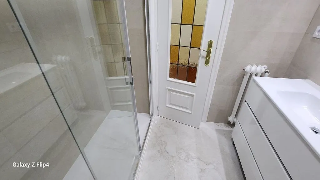 Salles de bain - Amueblado Flat with Terrace in Bilbao