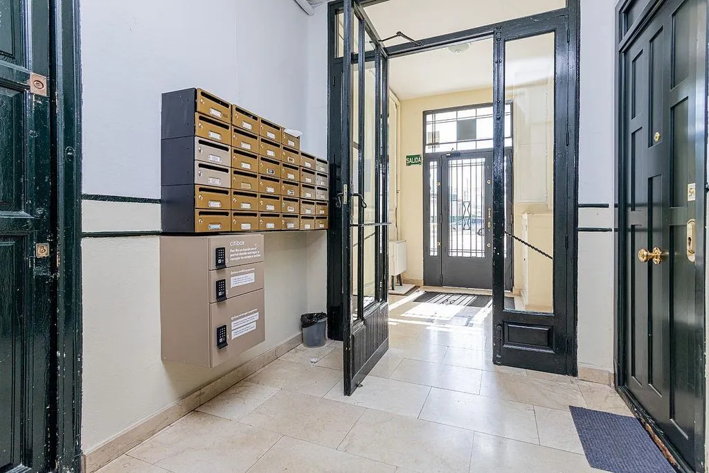 Entrée - Apartment with Balcony near Atocha, Madrid