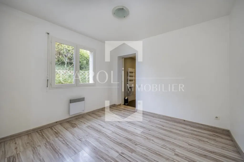 other_room
