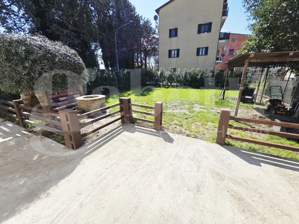Aed - Rustic Villa with Private Garden in Bastia Umbra