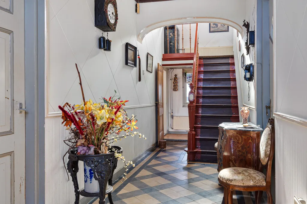 Ingresso - Monumental House with Waddenzee View in Wierum