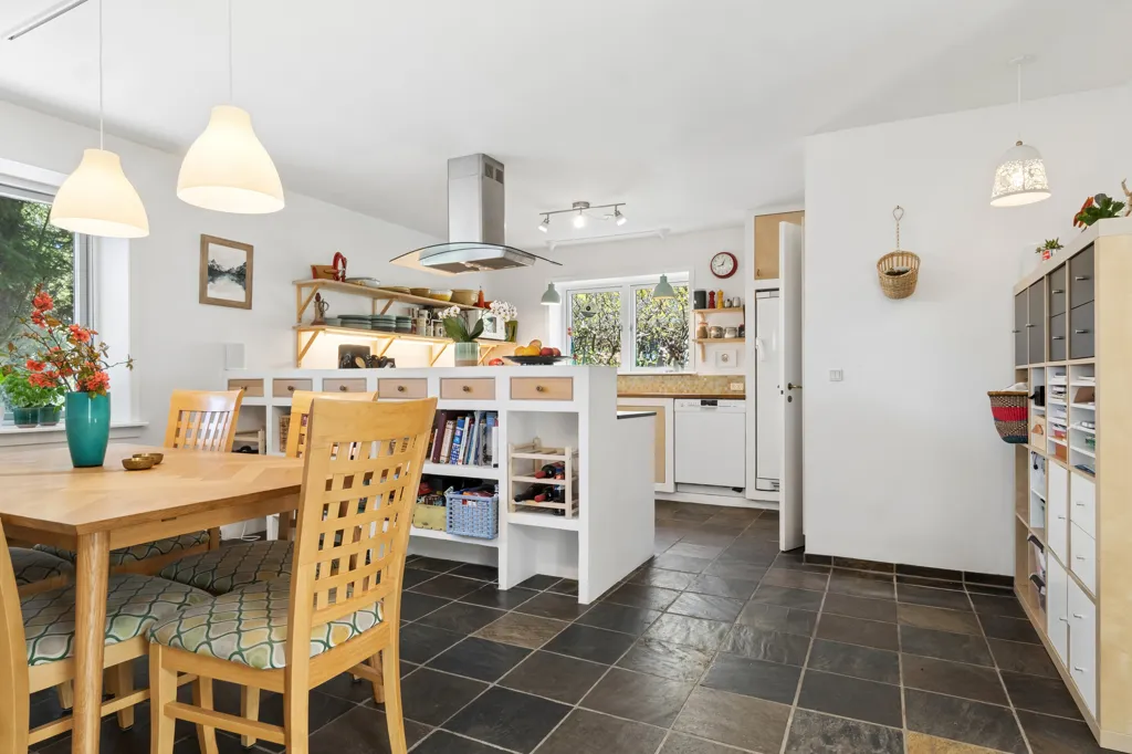 Salle à manger - Renovated Villa with Forest View in Birkerød