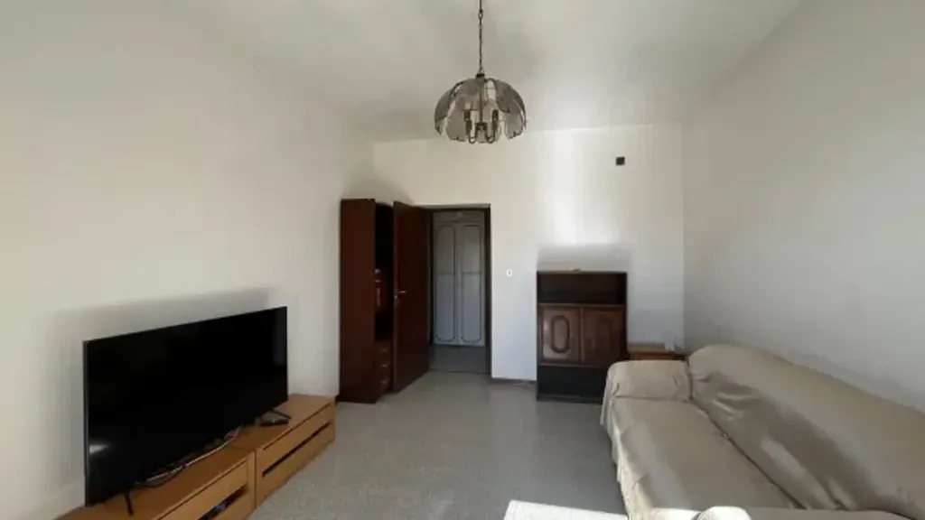 Elutuba - Efficient 4-Room Apartment in Orte