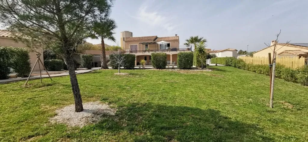Aed - Luxury Villa in Adissan