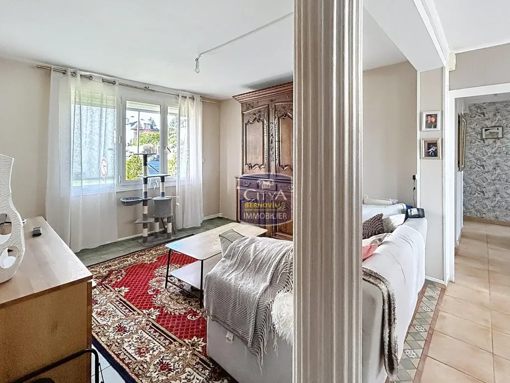 Elutuba - Charming 3-Bed Flat with Parking in Saint-Quentin
