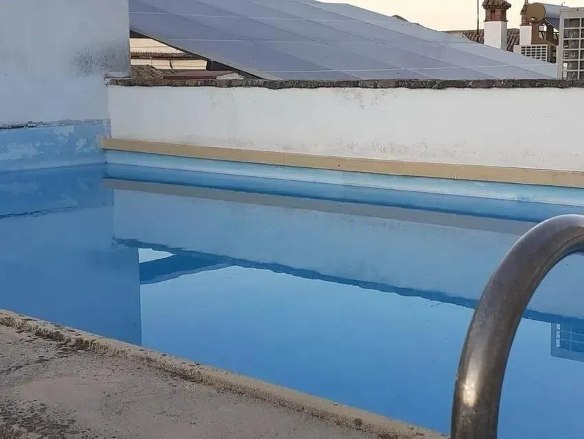 Piscine - Historic Townhouse with Pool in Córdoba
