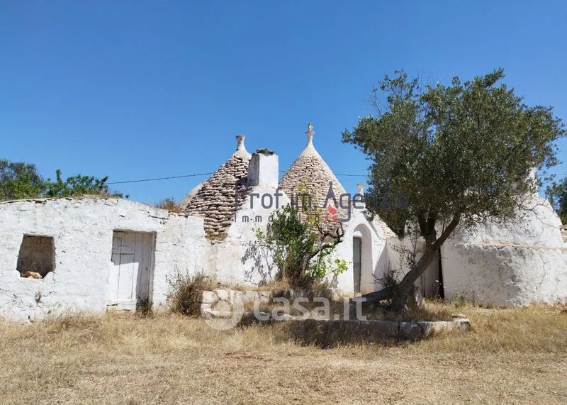 Välivaade - Trullo Complex with Olive Grove in San Michele Salentino