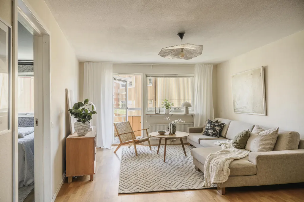 Living Room - Apartment with Balcony in Stampen, Gothenburg