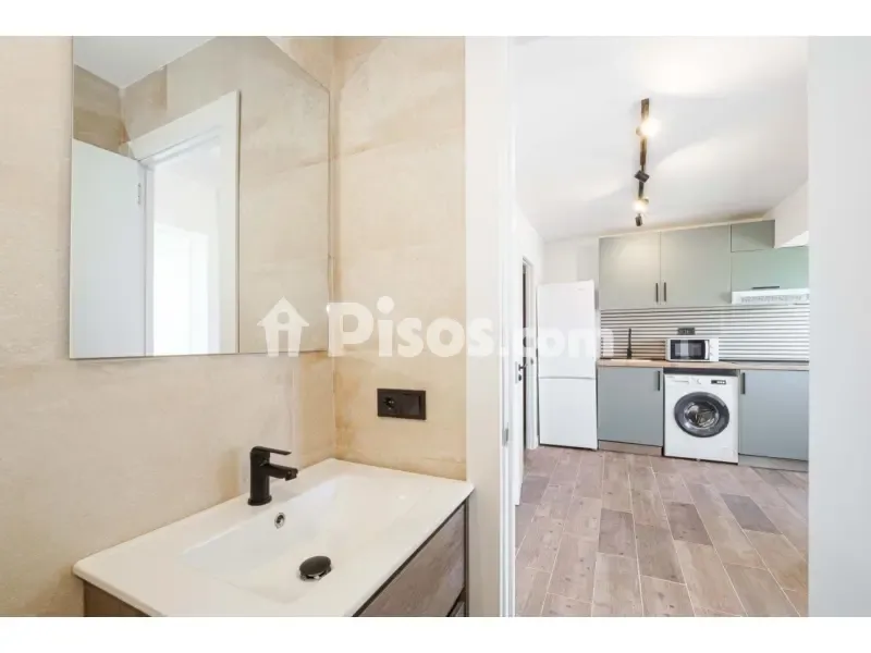 Salles de bain - Converted Flat with Two Apartments in Pino Montano