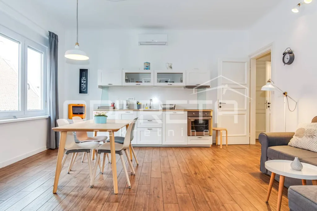 Soggiorno - Renovated Apartment with Balcony in Zagreb Centre